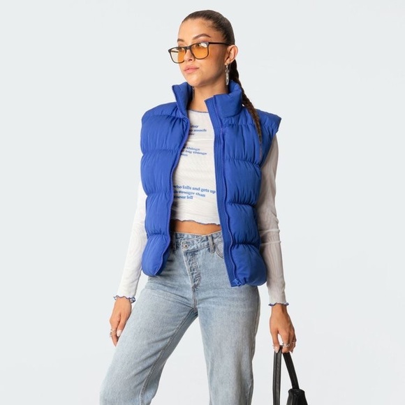 Retro Puffer Vest - Picture 10 of 10